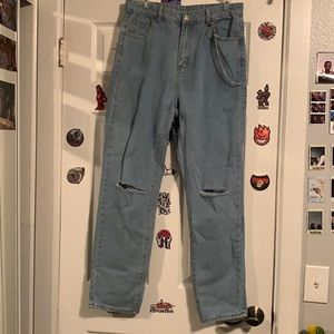 High waist chain detailed straight jeans